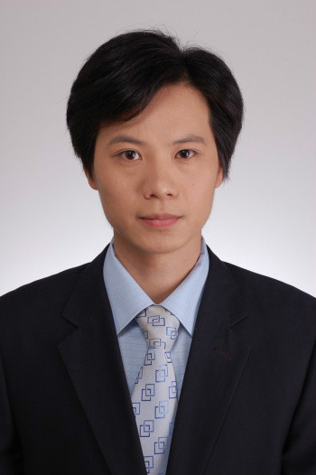 上海财经大学 毕业照