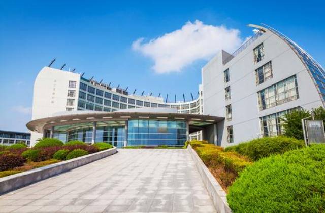 东华大学文凭报考条件